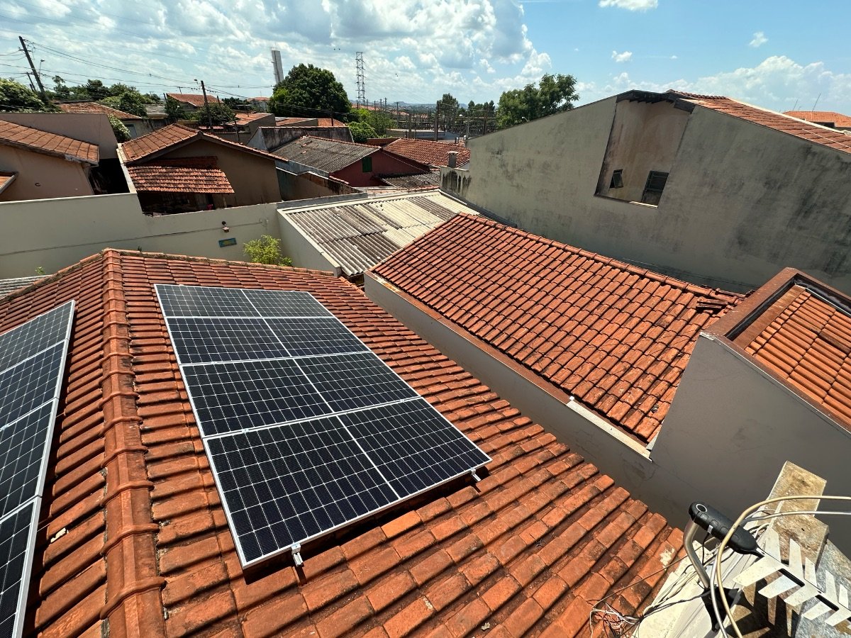 Limpeza de painéis solares